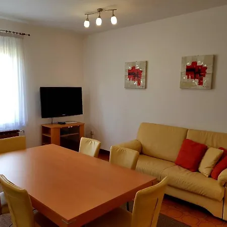 Monfirenzo * Ровинь